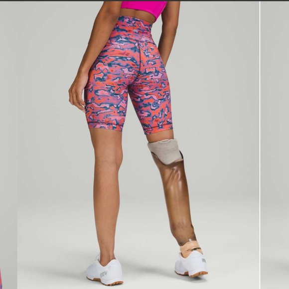 Like New! Lululemon Wunder Train High-Rise Short 8" Chroma Clash Camo - Picture 3 of 12